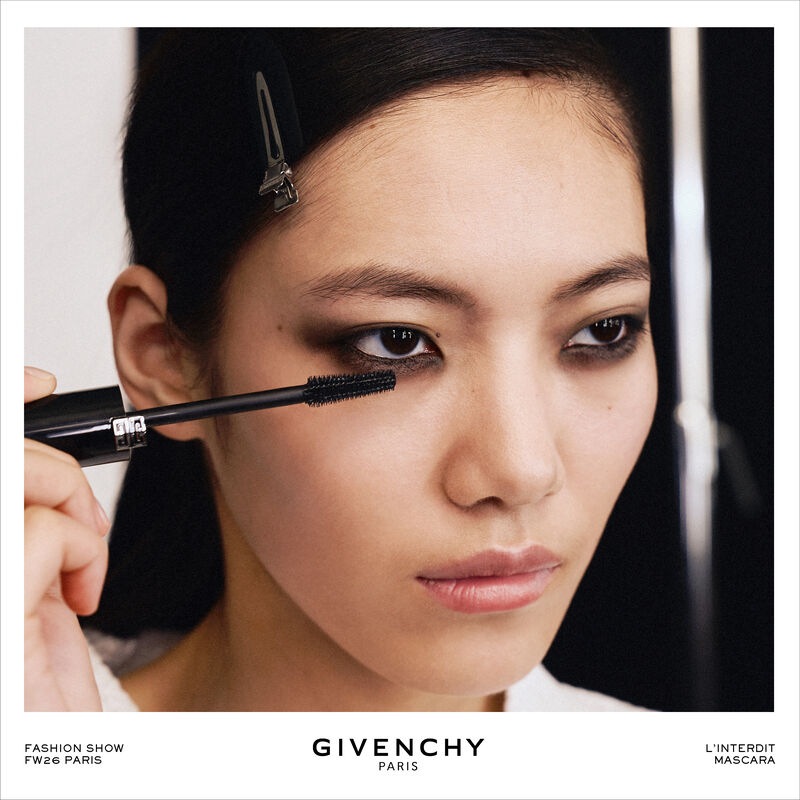 GIVENCHY BEAUTY COUTURE LOOK