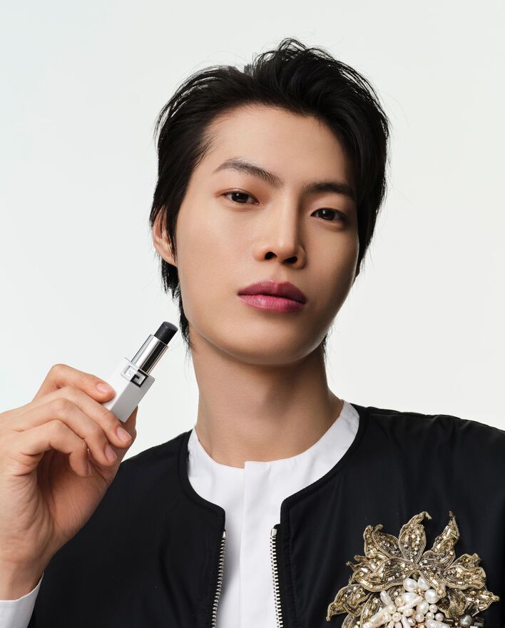  Black balm model