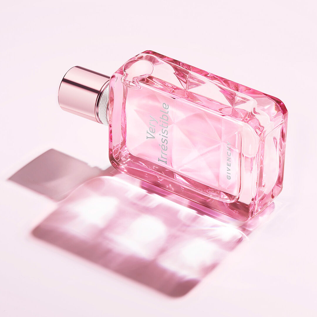 Very Irresistible - Eau de toilette | Givenchy Beauty