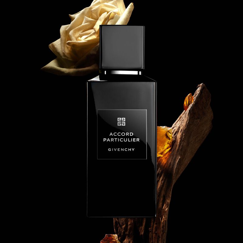 Givenchy Coeur Fou La Collection Particulière Olfactory Notes