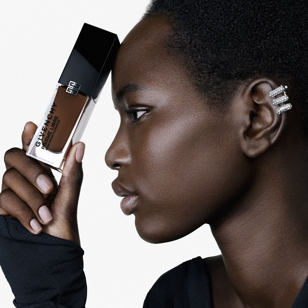 PRISME LIBRE GLOW SERUM: Hydrating Glow Foundation | Givenchy Beauty