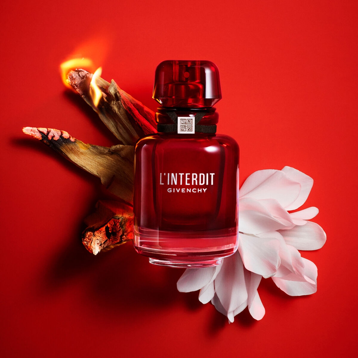 L'INTERDIT | GIVENCHY BEAUTY - EAU DE PARFUM ROUGE | Givenchy Beauty