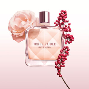 View 5 - イレジスティブル オーデトワレ フレッシュ - The thrilling contrast between a fresh rose and vibrant spices. GIVENCHY - 80 ML - P036752