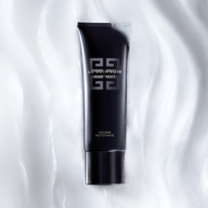View 5 - LE SOIN NOIR CLEANSER - The transformative cleansing foam that purifies and exfoliates the skin with a Konjac sponge for a gentle cleansing ritual.​ GIVENCHY - 125 ML - P056398