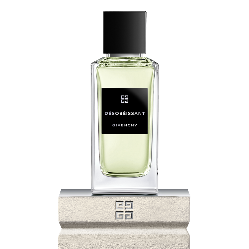 DÉSOBÉISSANT: Cardamom, Cedrat, Pinewood Perfume