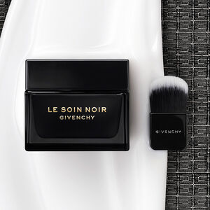 View 2 - LE SOIN NOIR LACE MASK - The Firming Lace Mask infused with vital seaweed and marine ferment extract for a strengthening and lifting effect.​ GIVENCHY - 50 ML - P000129