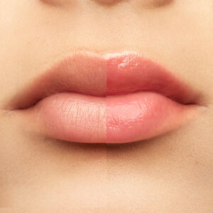 View 5 - ROSE PERFECTO - Revela la belleza natural de tus labios con Rose Perfecto, el bálsamo labial de Alta Costura de Givenchy que combina un color fresco de larga duración y una hidratación duradera. GIVENCHY - Pink Irresistible - P083631