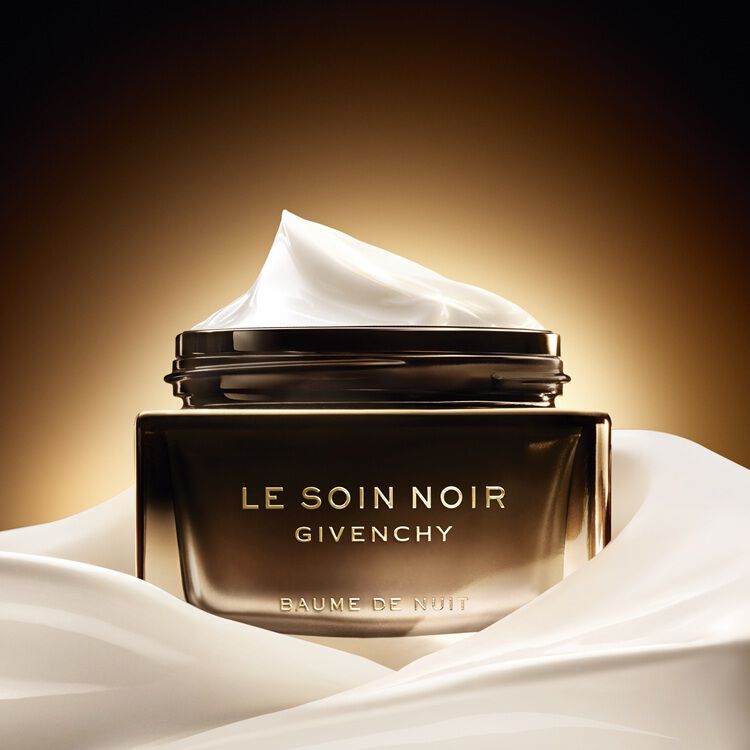 GIVENCHY ソワンノワールクリームレジェ50ml ¥49,500 Le Soin Noir Light Cream - Face Care | Givenchy Beauty