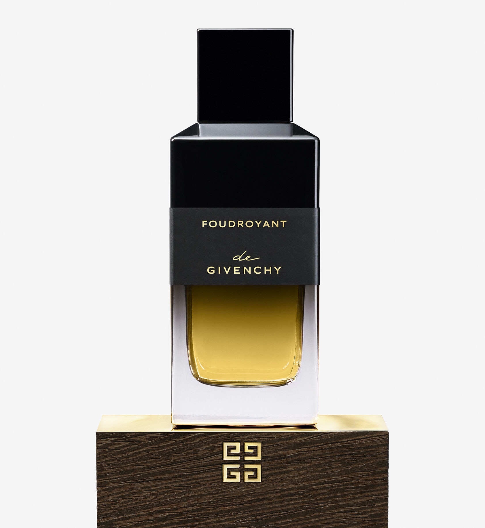 Givenchy flamboyant oud deals