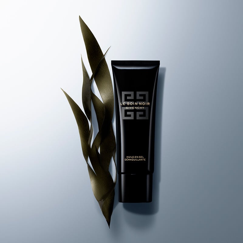 MARI様【新品】ソワンノワールメイクアップ リムーバー EX GIVENCHY