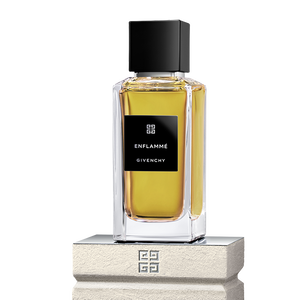 View 5 - Enflammé - Burning and hypnotic, a resolutely enchanting Eau de Parfum. GIVENCHY - 100 ML - P031233