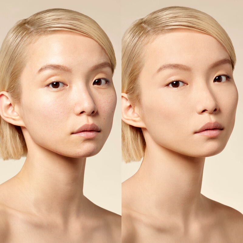 Givenchy Prisme Libre Skin-caring Matte Foundation