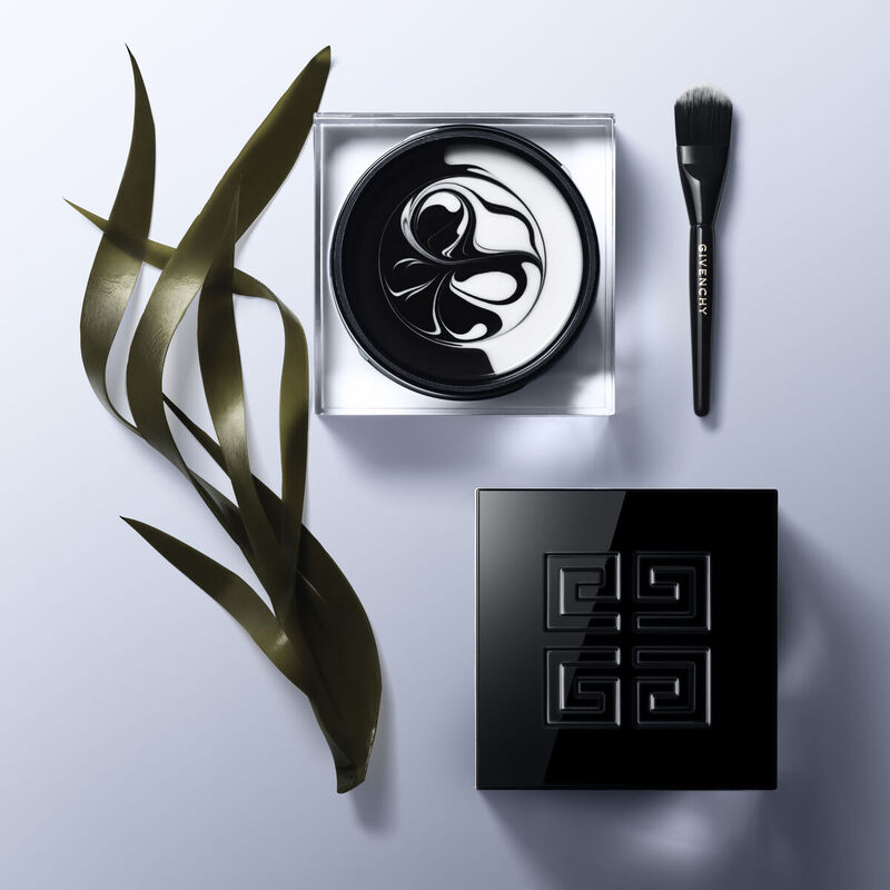 Le Soin Noir Masque - Masque visage revitalisant et éclat ​ - n4