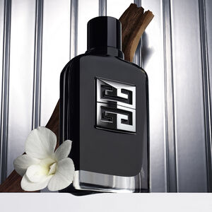 View 5 - GENTLEMAN SOCIETY - A wild Narcissus flower enhanced by a deep Woody accord. GIVENCHY - 200 ML - P000130