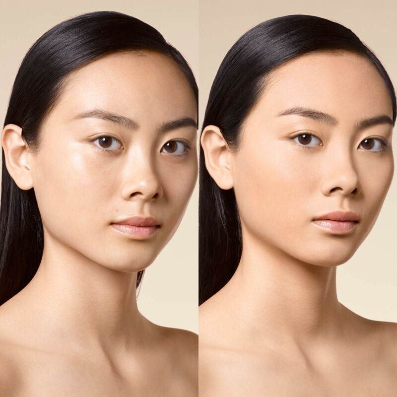 Givenchy Prisme Libre Skin-caring Matte Foundation