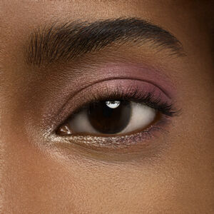 View 5 - LE 9 DE GIVENCHY - Multi-finish Eyeshadow Palette  High Pigmentation - 12-Hour Wear GIVENCHY - LE 9.01 - P080933