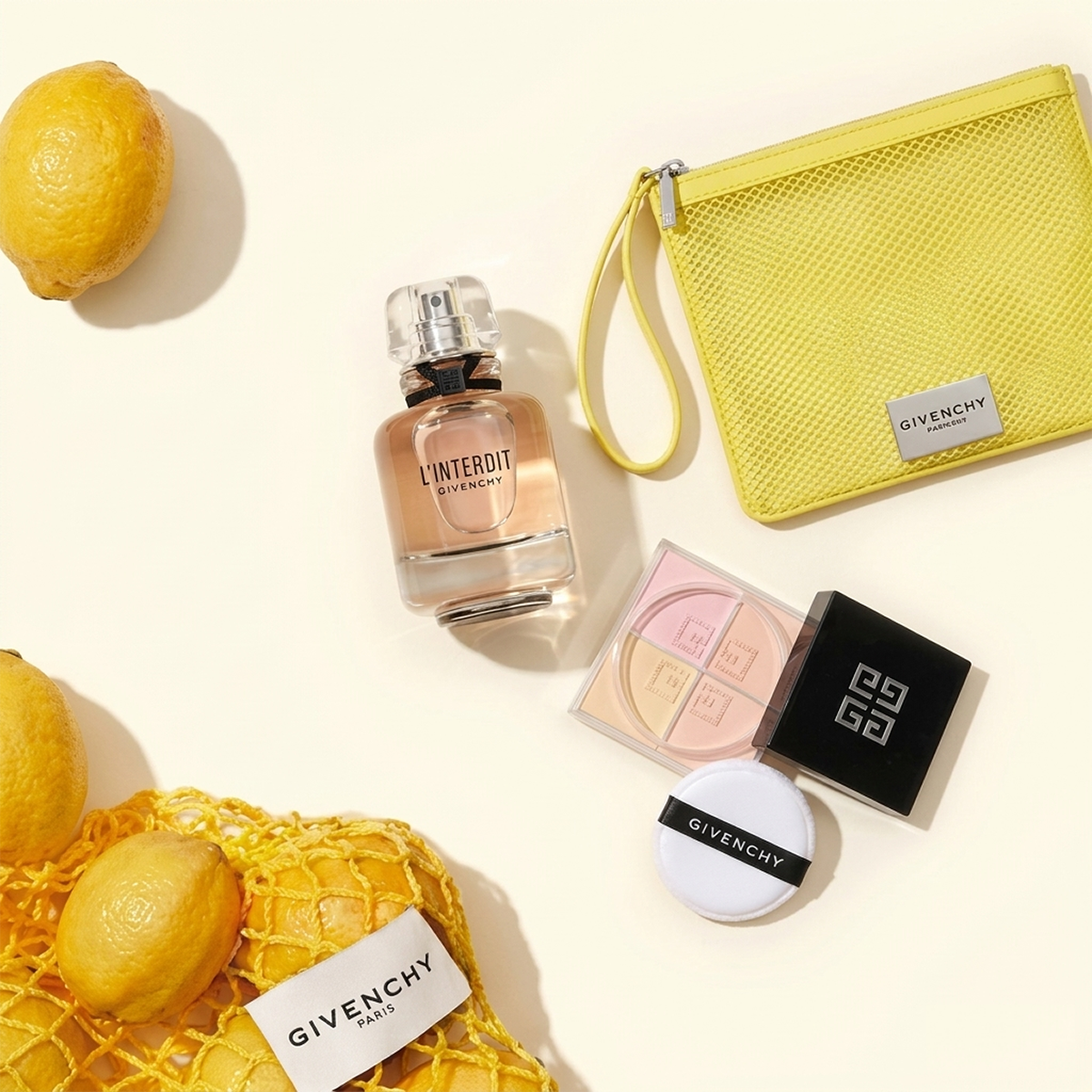 For a bold scent and a matte complexion