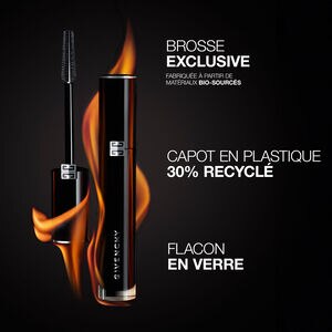 Vue 6 - L'INTERDIT MASCARA COUTURE VOLUME - Le nouveau l’Interdit Mascara Couture Volume de Givenchy intensifie instantanément votre regard grâce à un volume ultra-sophistiqué, avec une tenue 24h² et une action soin des cils. GIVENCHY - 8 G - P000160