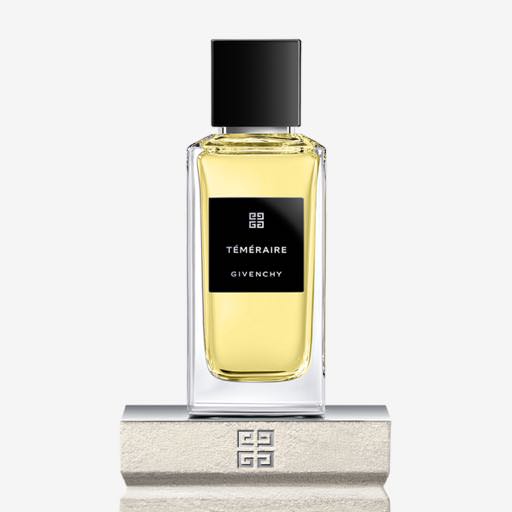 Téméraire la collection particulière floral woody spicy fragrance