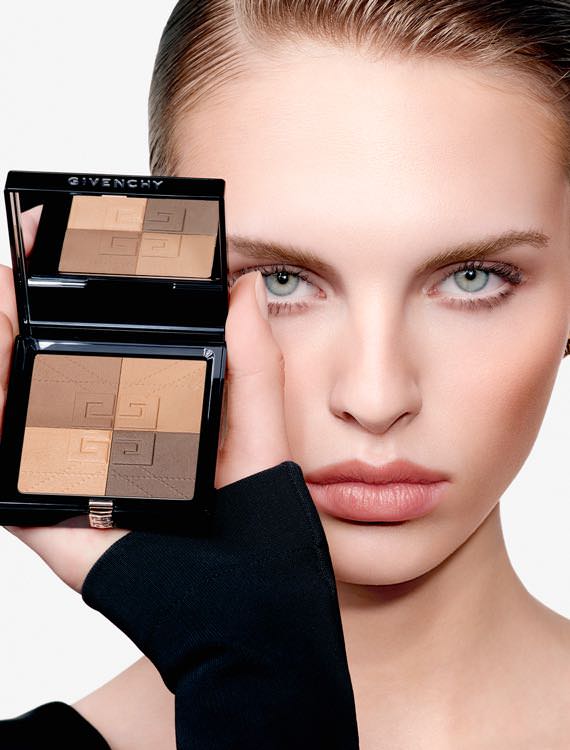 Givenchy Signature Look Summer