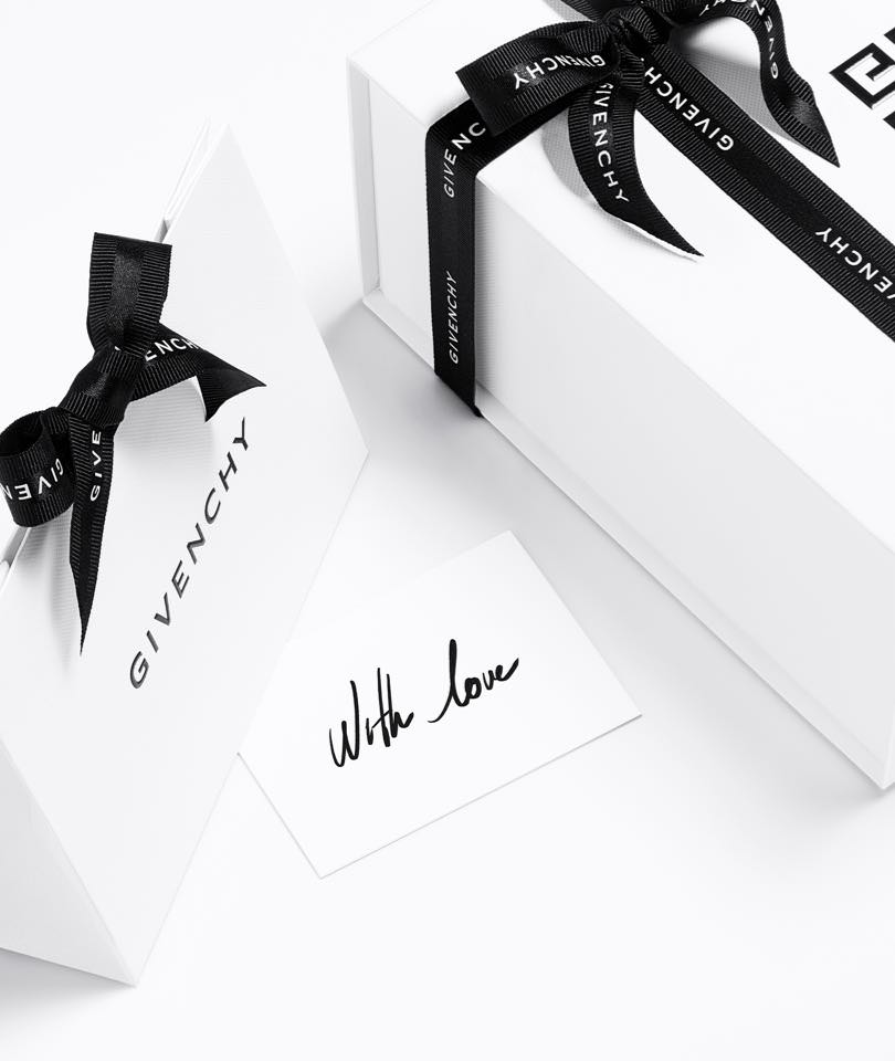 Personalisierte Geschenknachricht von Givenchy