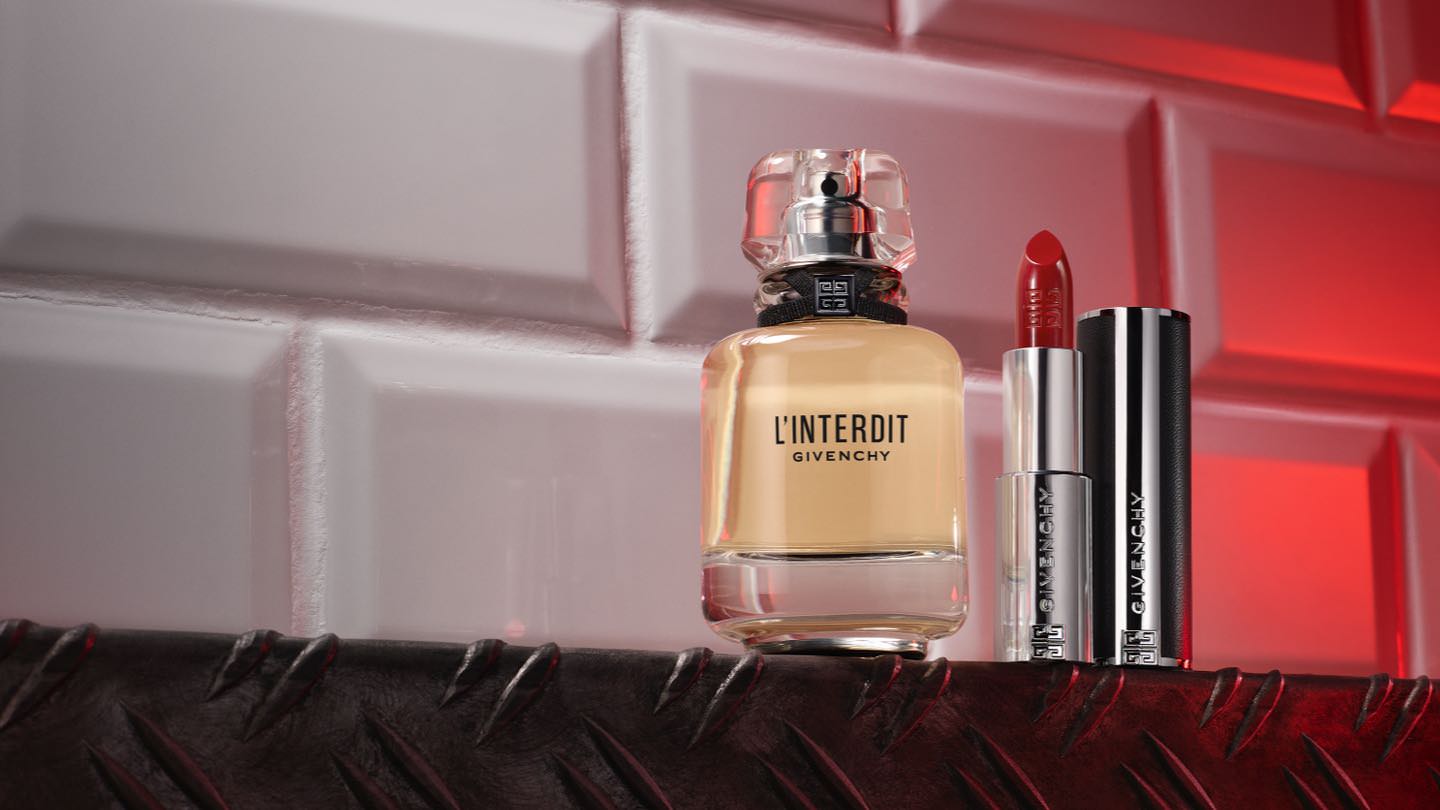 Nuestro icónico Interdit Duo de Givenchy