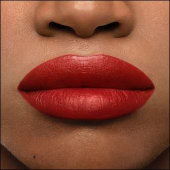Signature lips, Givenchy le rouge lipstick Le Rouge Interdit Intense Silk
