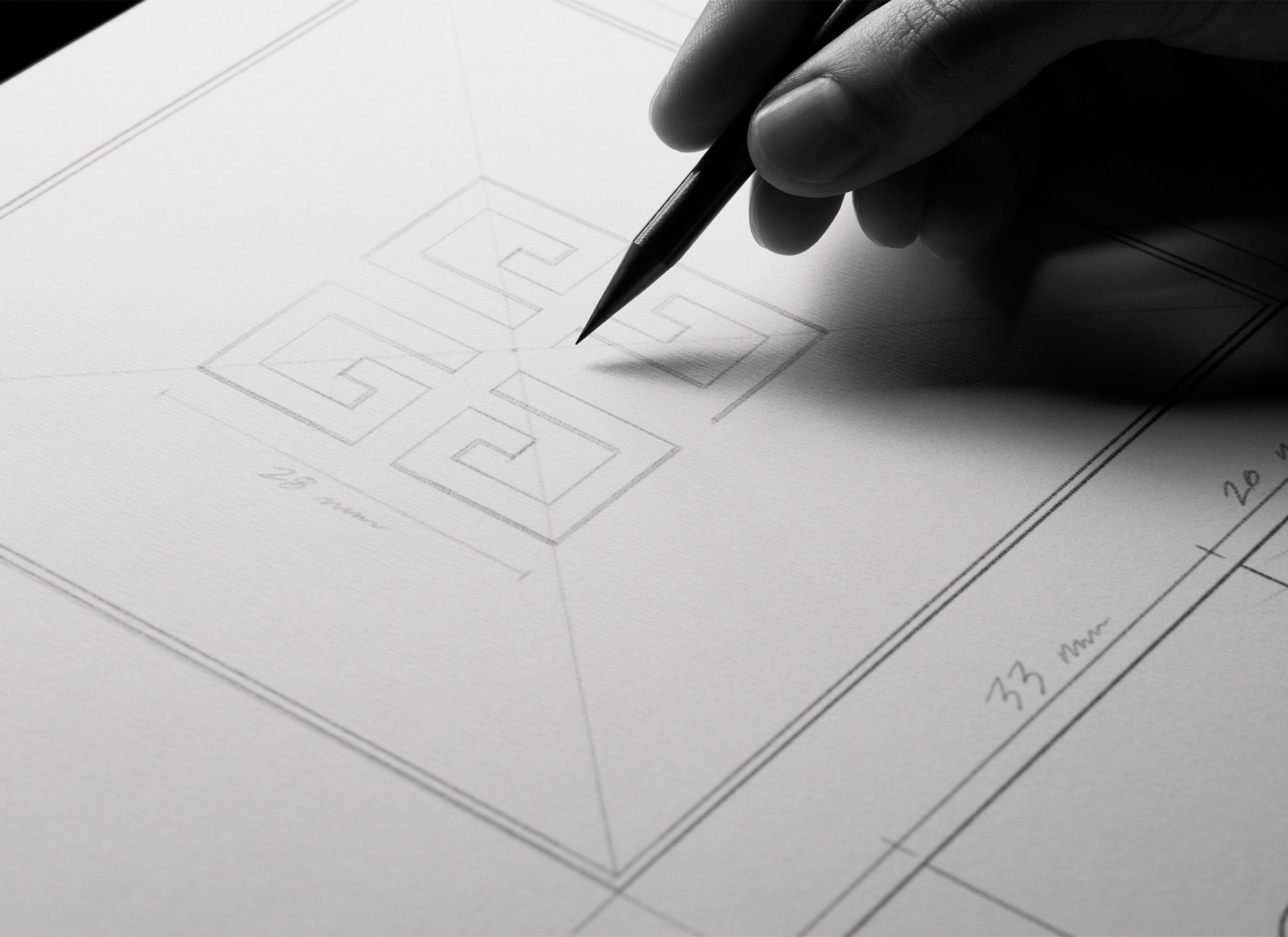 Le Soin Noir: un design lussuoso