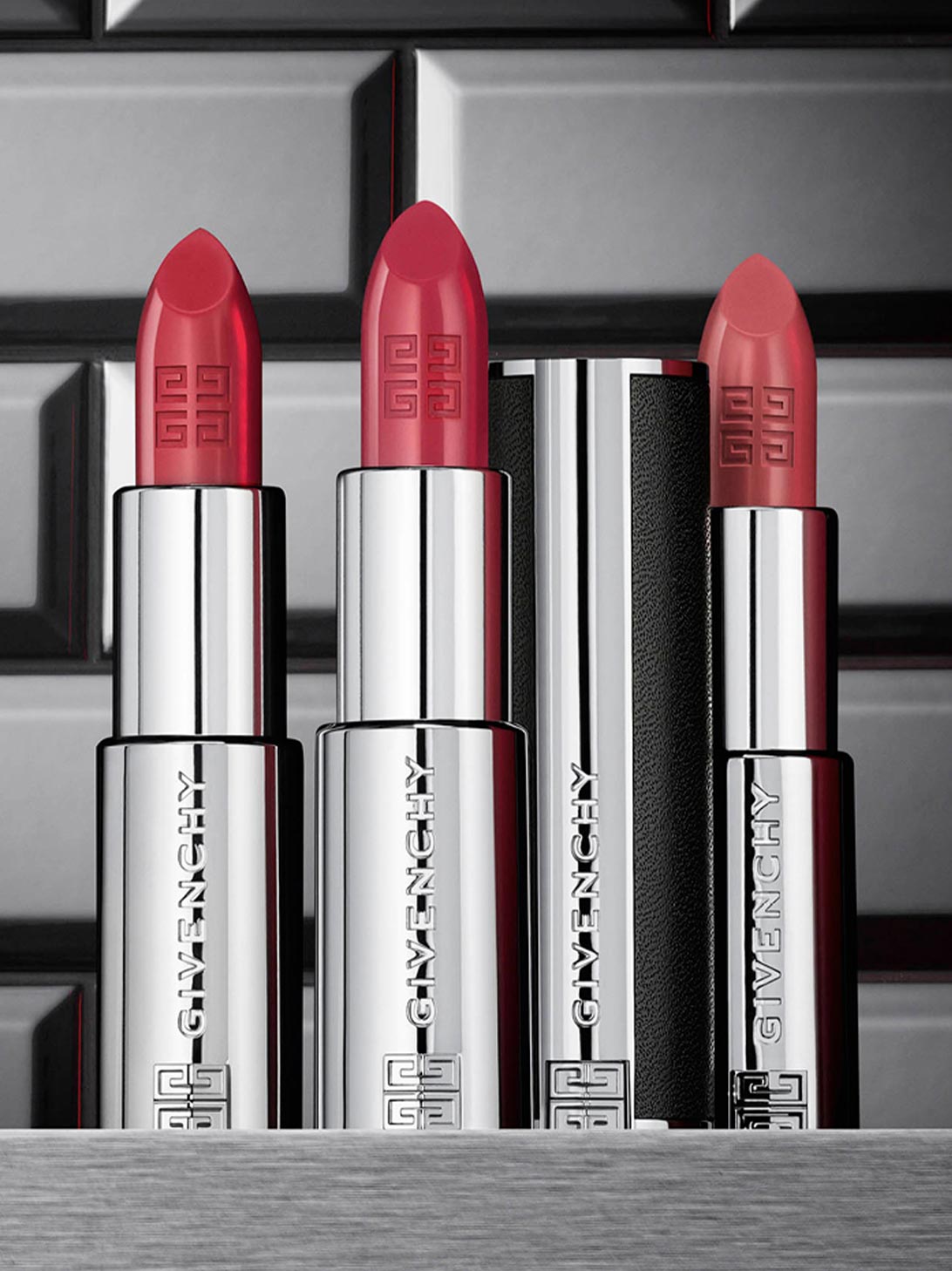 Givenchy le rouge 109 top